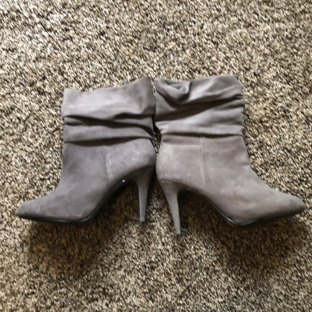 Gray Express Boots
